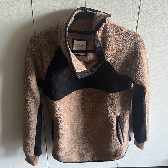 Abercrombie Fleece - Picture 1 of 1